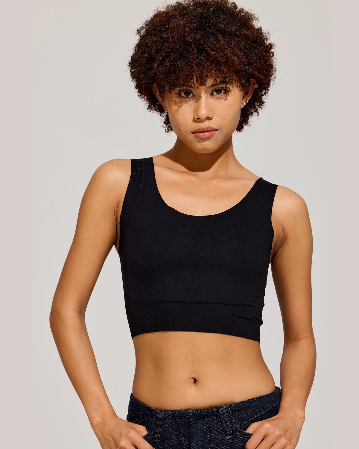 Sport Crop Binder Tank Clean front detail