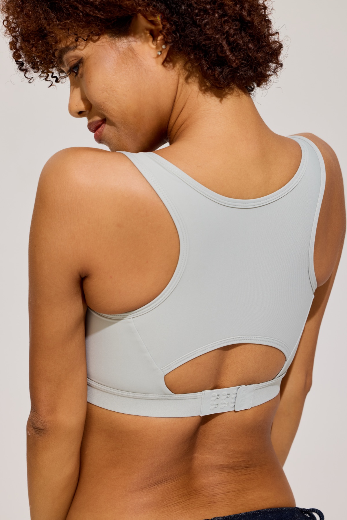 Open-Back Binder Tank Back detail