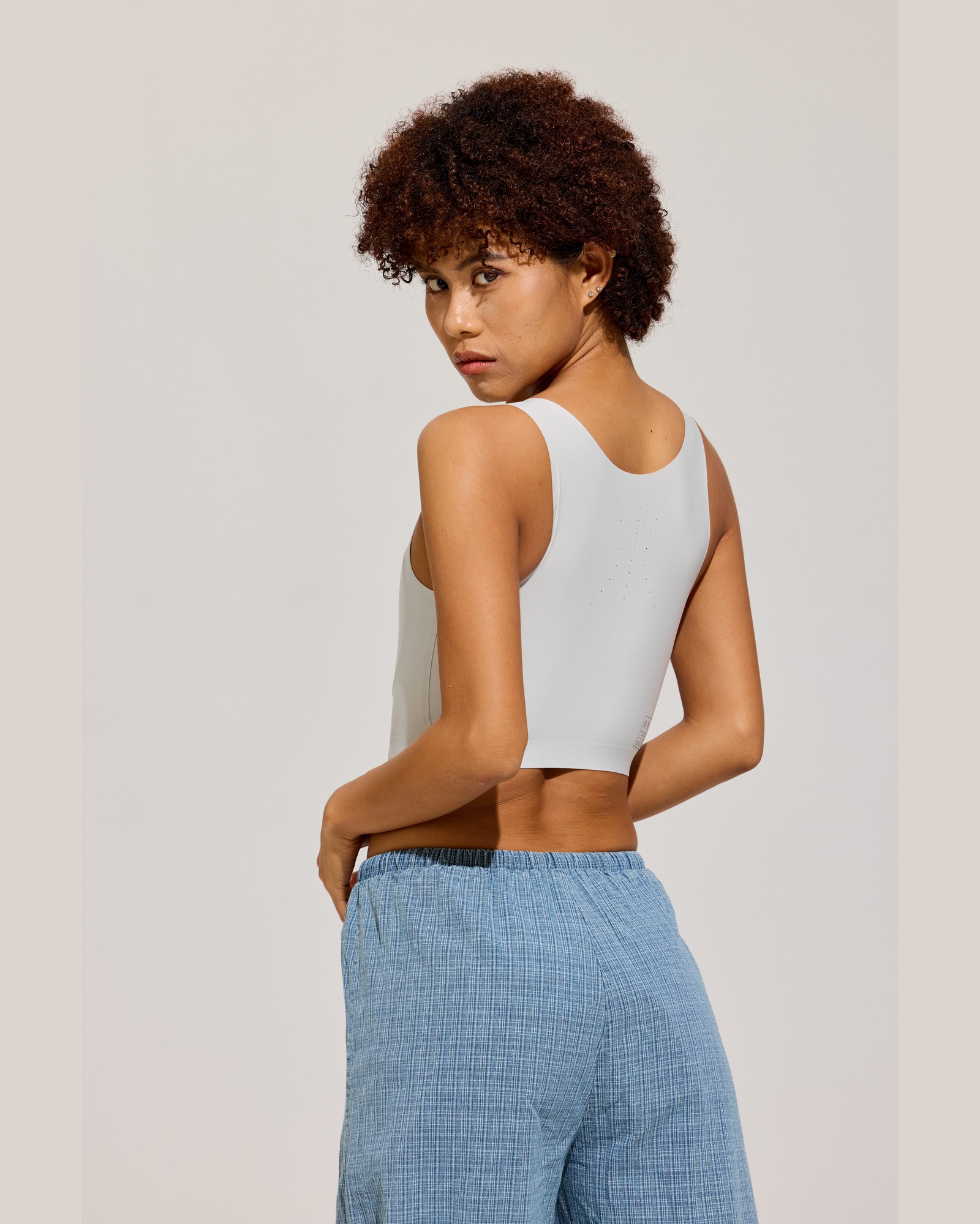 Wide Strap Binder Tank in White back view