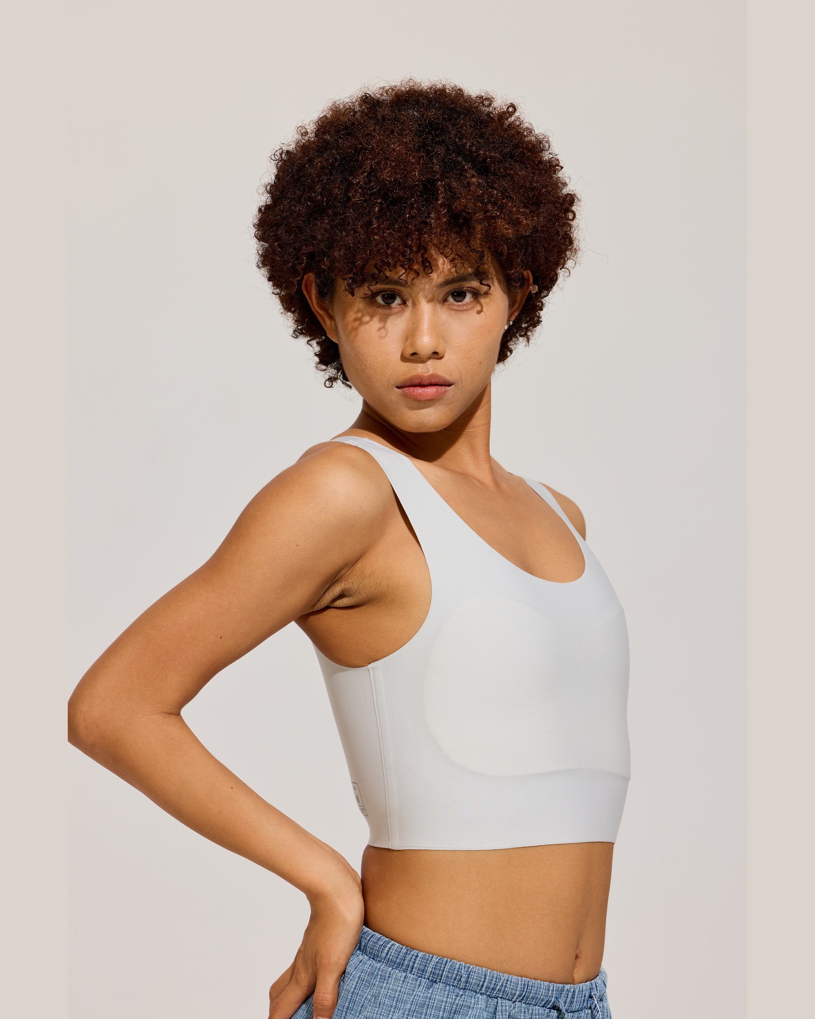 Wide Strap Binder Tank Clean front detail