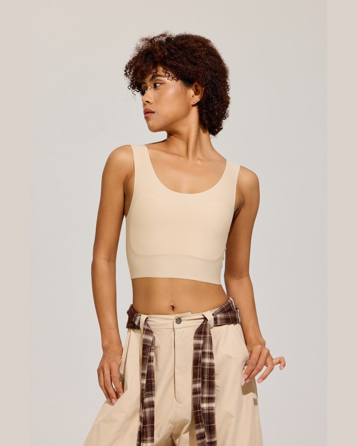 Wide Strap Crop Binder Tank Clean front detail